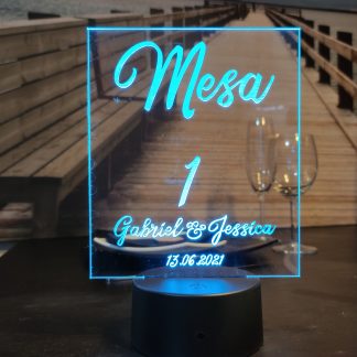 lámpara led 3D personalizada número mesa eventos boda bautizo comunión personal present
